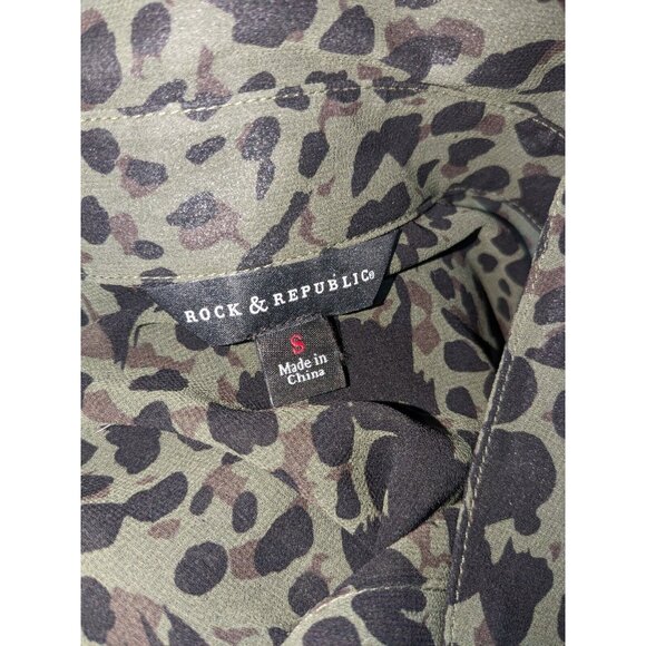 Rock & Republic Shirt Womens Small Camo Animal Print Cheetah Sheer Long Sleeve - Picture 6 of 7